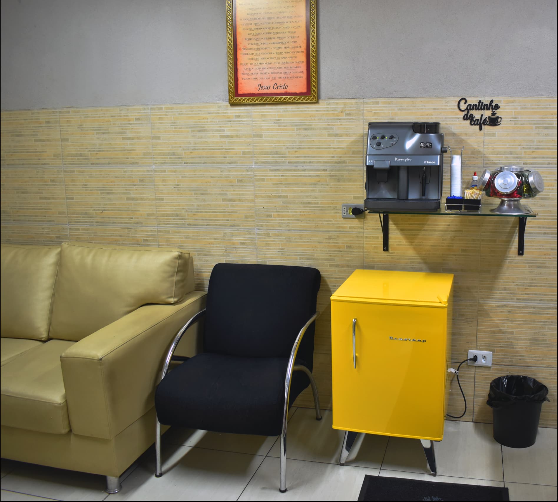 Sala de espera da Protec Ar Condicionado Automotivo